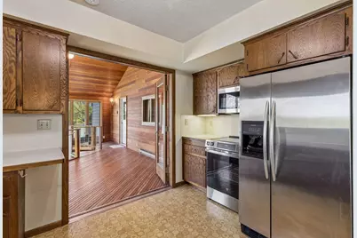 4033 Silver Lake Terrace NE, Saint Paul, MN 55421 - Photo 24