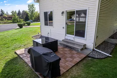 291 Appleblossom Lane E, Shakopee, MN 55379 - Photo 58