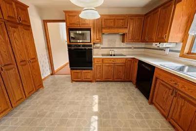 828 Brookwood Lane, Sartell, MN 56377 - Photo 8