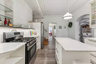 710 Summit Ave, Saint Paul, MN 55105 - Photo 8