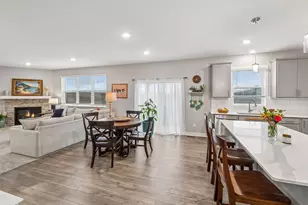 838 Foxglove Ter, Waconia, MN 55387 - Photo 10