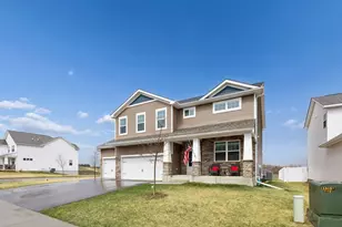 838 Foxglove Ter, Waconia, MN 55387 - Photo 2