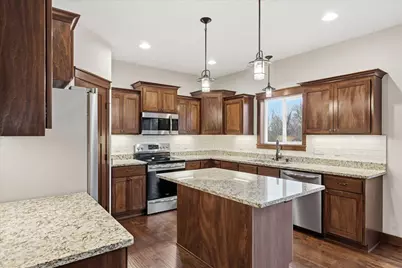 1846 White Pine Court, Stillwater, MN 55082 - Photo 10