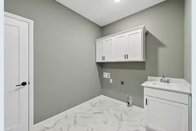 924 Yellowcrest Street SW, Delano, MN 55328 - Photo 4