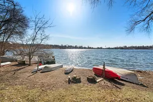 329 Geneva Ave N, Oakdale, MN 55128 - Photo 6