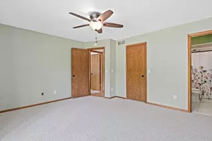 13880 Pennock Ave, Apple Valley, MN 55124 - Photo 20
