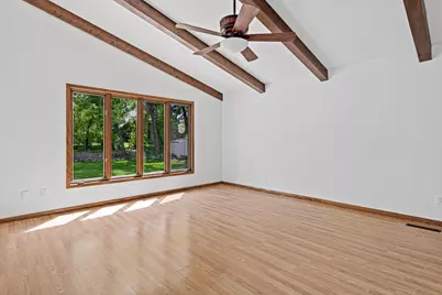 13880 Pennock Avenue, Apple Valley, MN 55124 - Photo 6