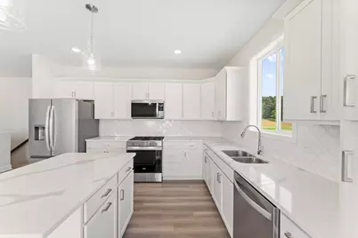 1251 Trail Way, New Richmond, WI 54017 - Photo 24