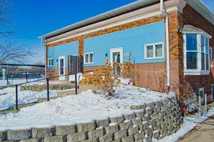 1041 Osceola Ave, Saint Paul, MN 55105 - Photo 1