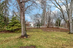 1287 Nursery Hill Ln, Arden Hills, MN 55112 - Photo 52