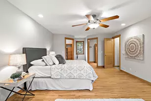 1287 Nursery Hill Ln, Arden Hills, MN 55112 - Photo 36