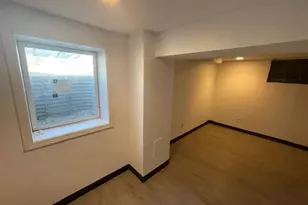 615 14th St NE, Austin, MN 55912 - Photo 8