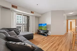 2900 University Ave SE, Minneapolis, MN 55414 - Photo 8