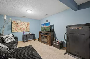 9478 Golden Eagle Ct, Monticello, MN 55362 - Photo 32