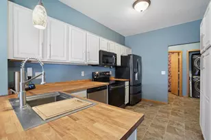 9478 Golden Eagle Ct, Monticello, MN 55362 - Photo 6