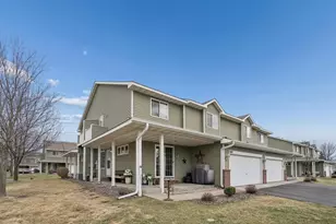 9478 Golden Eagle Ct, Monticello, MN 55362 - Photo 4