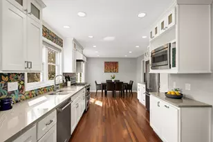 3645 Laurel Dr, Deephaven, MN 55391 - Photo 12