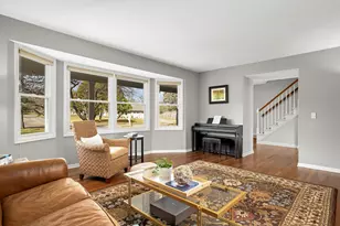 3645 Laurel Dr, Deephaven, MN 55391 - Photo 8