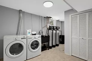 3645 Laurel Dr, Deephaven, MN 55391 - Photo 32