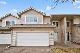 5454 Sanibel Dr, Hopkins, MN 55343 - Photo 2