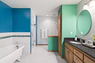 5454 Sanibel Dr, Hopkins, MN 55343 - Photo 22