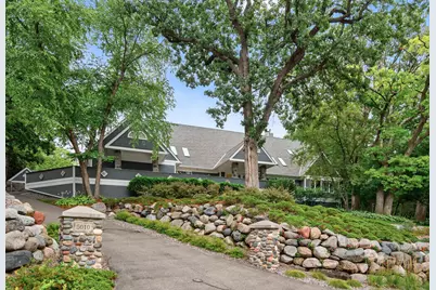 5010 Nob Hill Drive, Edina, MN 55439 - Photo 2