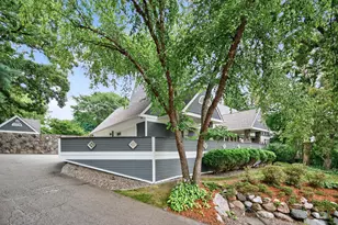 5010 Nob Hill Dr, Edina, MN 55439 - Photo 4