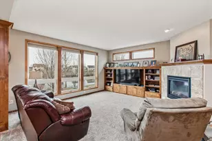 19877 Deerbrooke Path, Farmington, MN 55024 - Photo 12