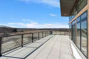 1 Hill Farm Rd, North Oaks, MN 55127 - Photo 4