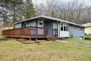 1617 Poplar Dr, Red Wing, MN 55066 - Photo 2