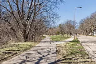 1166 Burns Ave, Saint Paul, MN 55106 - Photo 56