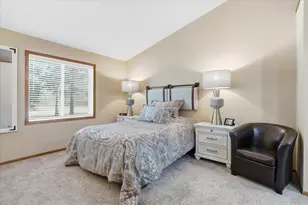 2741 River Hills Dr S, Burnsville, MN 55337 - Photo 18