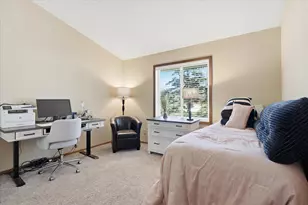 2741 River Hills Dr S, Burnsville, MN 55337 - Photo 22