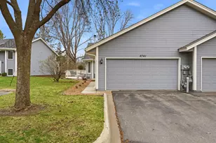 2741 River Hills Dr S, Burnsville, MN 55337 - Photo 30