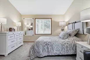 2741 River Hills Dr S, Burnsville, MN 55337 - Photo 18