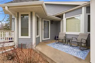2741 River Hills Dr S, Burnsville, MN 55337 - Photo 4