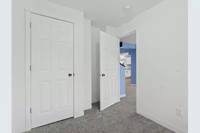 206 Center Avenue S, Hayfield, MN 55940 - Photo 2