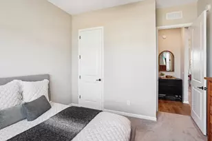 986 Moers Dr, Chaska, MN 55318 - Photo 16