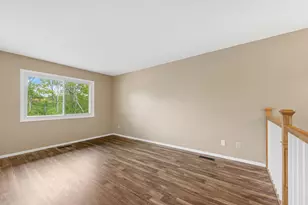 1779 Walnut Ln, Eagan, MN 55122 - Photo 6
