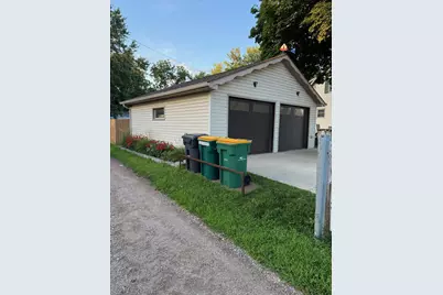 203 5th Avenue N, Lakefield, MN 56150 - Photo 2