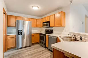 14949 Mustang Path, Savage, MN 55378 - Photo 2