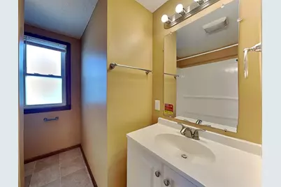 2910 Louisiana Avenue N, Crystal, MN 55427 - Photo 12