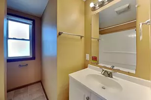 2910 Louisiana Ave N, Crystal, MN 55427 - Photo 12