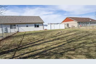 13561 42nd Avenue, Chippewa Falls, WI 54729 - Photo 8