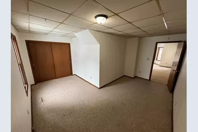 331 E Vine Street, Owatonna, MN 55060 - Photo 6