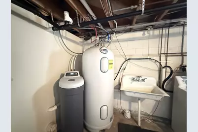 31 W Wilkening Avenue, Appleton, MN 56208 - Photo 32