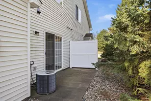 1839 Riverwood Dr, Burnsville, MN 55337 - Photo 32