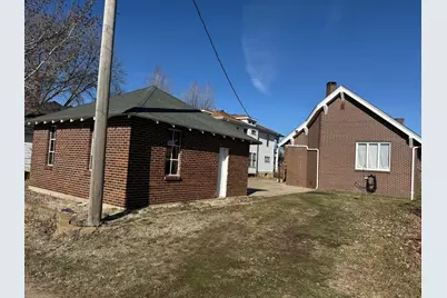 20 2nd Avenue SW, Wells, MN 56097 - Photo 4