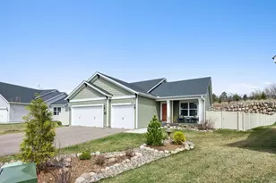 1114 Meadow Ln, Waconia, MN 55387 - Photo 8