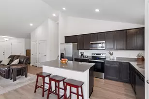 1114 Meadow Ln, Waconia, MN 55387 - Photo 18